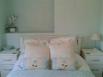 The Three Coopers Bed & Breakfast 3*